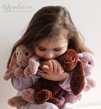 Load image into Gallery viewer, Yarn package Mini Easter bunny Babs Sand - Bohème Velvet