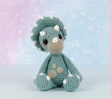 Afbeelding in Gallery-weergave laden, MINI Haakpatroon - Mini Dino Topsie