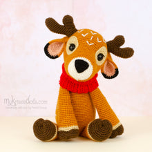 Load image into Gallery viewer, Crochet pattern - Reindeer Mia