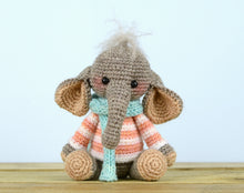 Afbeelding in Gallery-weergave laden, MINI Haakpatroon - Mini Olifantje Nina