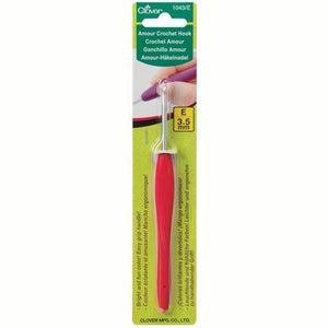 Clover Amour crochet hook 3.5 mm